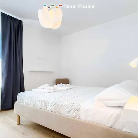 Il Posto Perfetto, Terre Marine 아파트