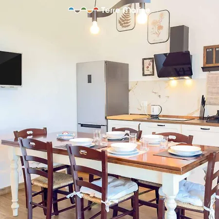 Il Posto Perfetto, Terre Marine 아파트 코르바라