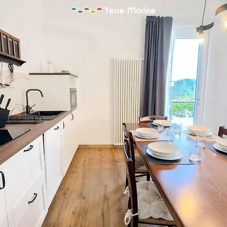Il Posto Perfetto, Terre Marine 아파트 *