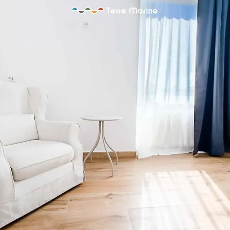Il Posto Perfetto, Terre Marine 아파트 *