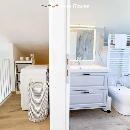 Il Posto Perfetto, Terre Marine 아파트